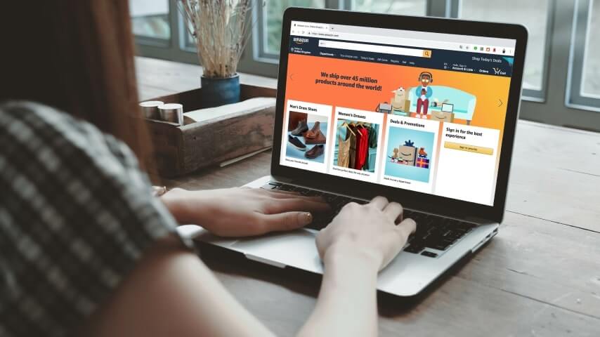 11 Tips for Optimizing Your Amazon Ad Campaigns 1 A woman browsing products on Amazon.